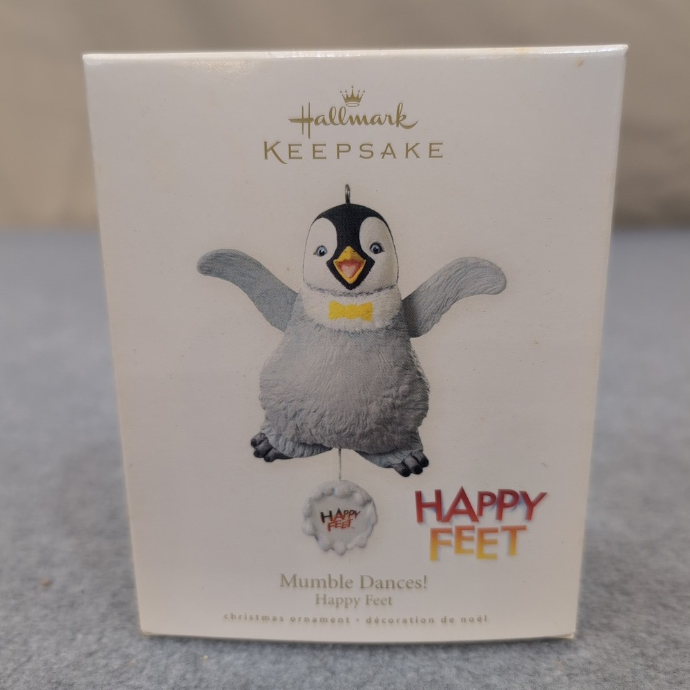 Hallmark Keepsake Mumble Dances Happy Feet Christmas Ornament 2008 - Picture 1 of 3